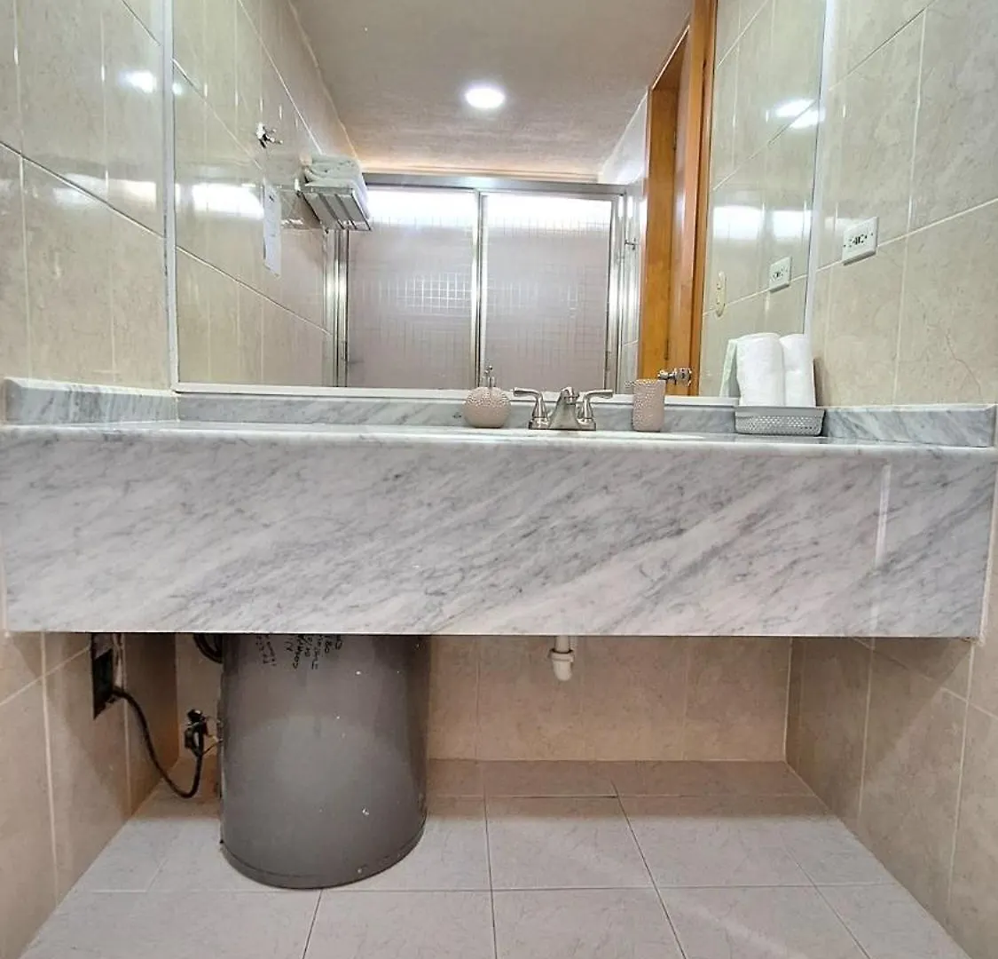 Amazing Oceanfront Condominium In Downtown קוזומל 0*,